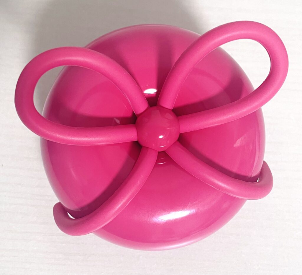 medicube FOREVER:CHERRY リボンチェリー美ツヤブラシ　上から見た画像